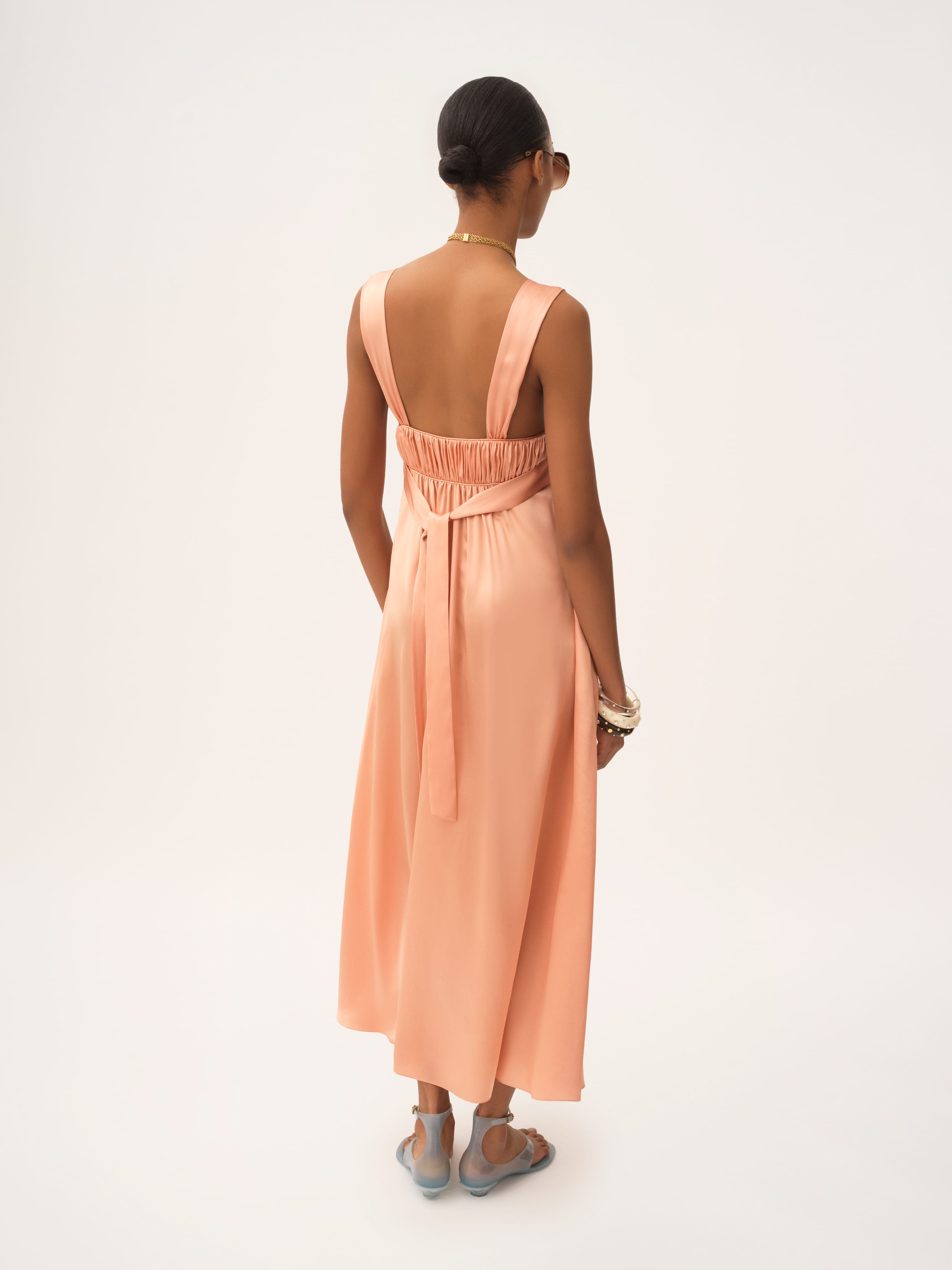 Sporty swimwear with matching sarong - B