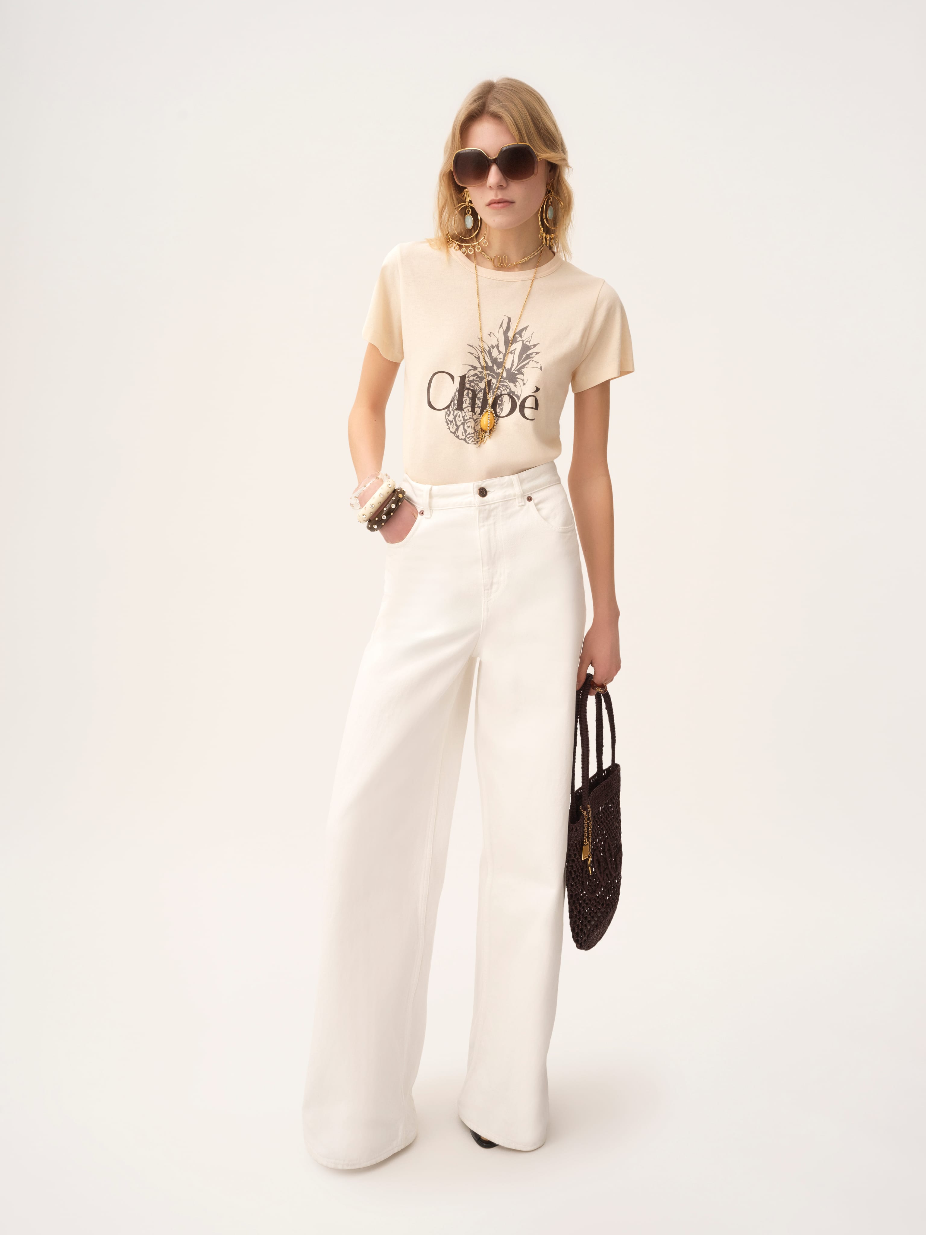 White summer dress with woven bag - A