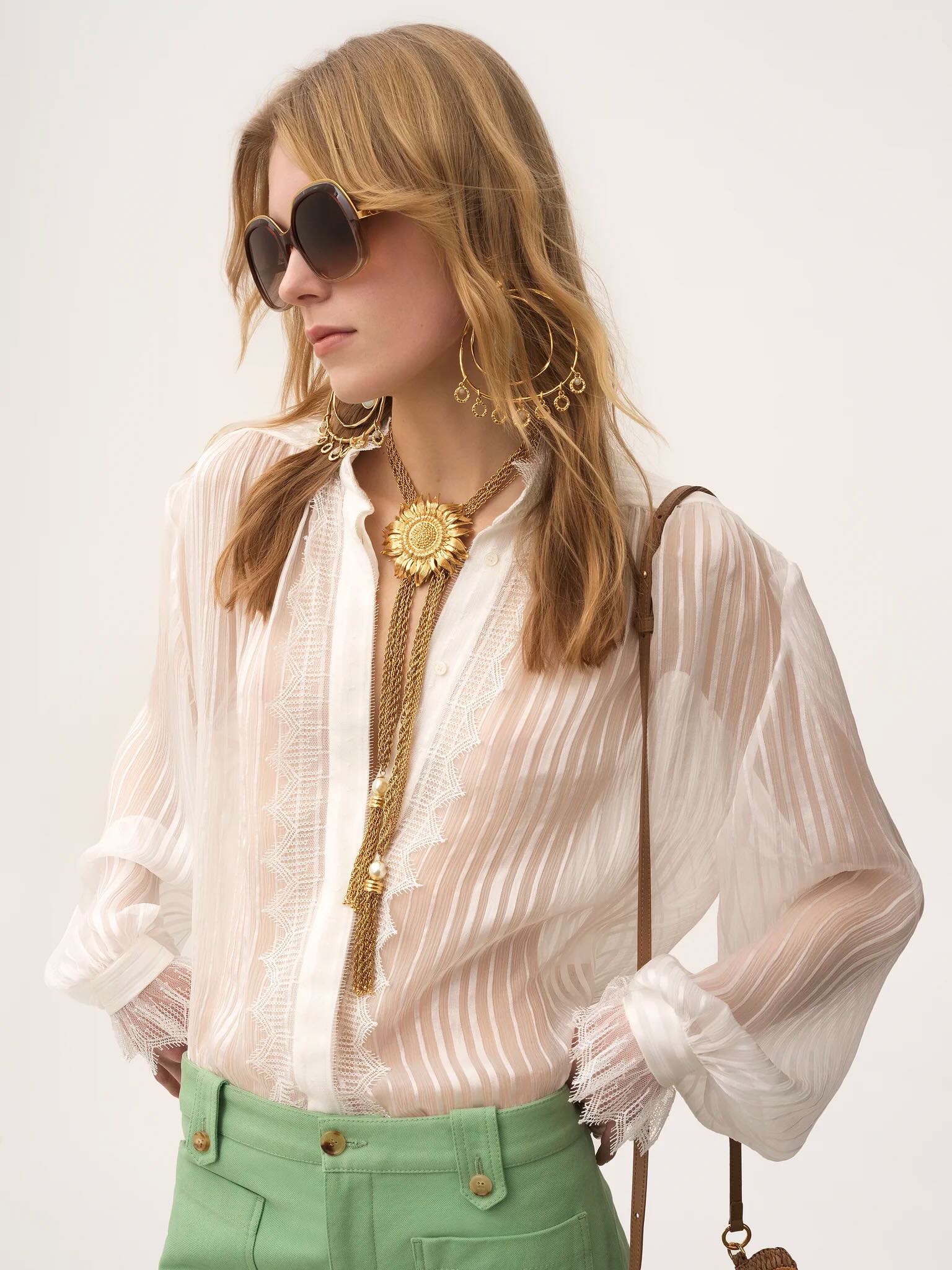 Gathered blouse in silk mousseline & lace - B
